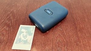 Instax Mini Link printer review: a trendy, thoughtful way to save memories | AppleInsider