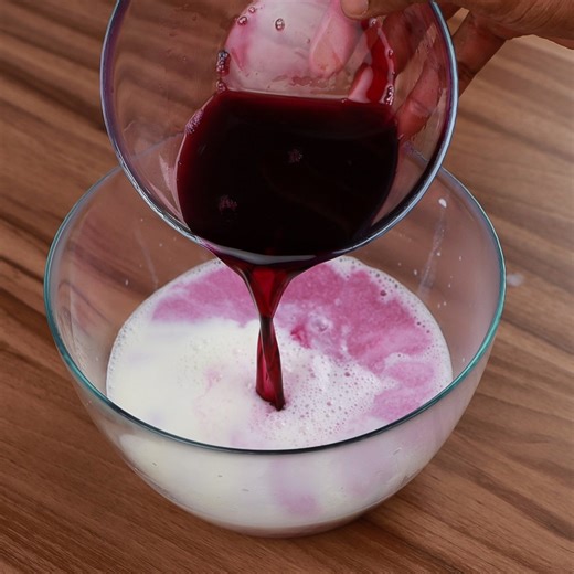 7.5K views · 100 reactions | I added grape jelly to milk and made a very delicious and easy dessert! | Recognizing Master | Facebook
