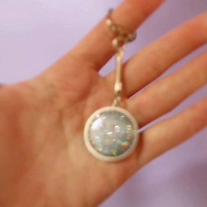 For all the glitter lovers ✨✨ NEW!! Glitter keychains to help spice up your bag or keys as it shines rainbow tones 🌈 https://lifetoken.com/collections/merch/products/glitter-all-day-keychain | Life Token