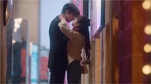 129K views · 1.7K reactions | Finally found the missing Cinderella, the CEO pressed her against the wall and kissed her 终于找到失踪的灰姑娘，总裁直接把她按在墙上亲 | 一起追剧吧 | Facebook