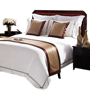 [Hot Item] Comfortable Deluxe Hotel Customized 100% Cotton White Bedding Set