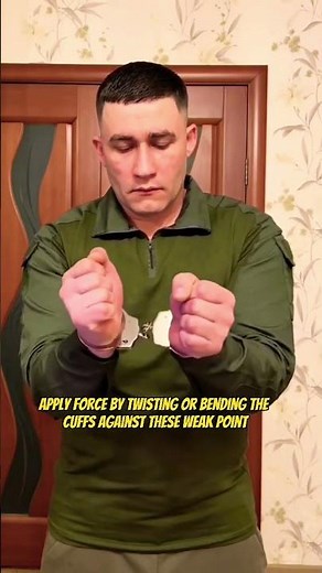 How to Break Handcuffs with your own power, Martial arts. #howto #how #tricks #martialarts