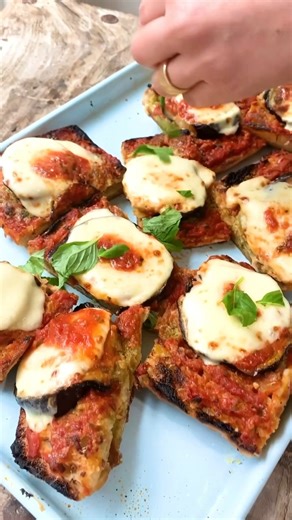 67K views · 1.4K reactions | Eggplant Parmesan Sandwich (Vegetarian Sandwich Recipe) #eggplantrecipe #sandwichrecipe #vegetarianrecipe | The Mediterranean Dish | Facebook