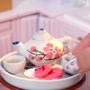 29K views · 471 reactions | Miniature rose cookies | Teeny Cakes | Facebook