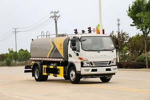 [Hot Item] JAC Water Tanker Truck Delivery Cleaning Sprinkler Sprayer Transport Vehicle