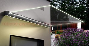 [Hot Item] Modern Glass Waterproof Motorized Outdoor Restaurant Awning with LED Light