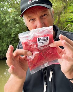 🟥 𝗙𝗥𝗘𝗘 𝗥𝗘𝗗 𝗣𝗔𝗦𝗧𝗘 𝗣𝗥𝗢𝗧𝗢𝗧𝗬𝗣𝗘 For the first 50 anglers to get 𝗦𝗾𝘂𝗲𝗲𝘇-𝗥𝗲𝗮𝗱𝘆™ 𝗣𝗮𝘀𝘁𝗲 𝗽𝗿𝗼𝘁𝗼𝘁𝘆𝗽𝗲 𝘀𝗮𝗺𝗽𝗹𝗲 𝗽𝗮𝗰𝗸𝘀 (each includes new Green, Natural & Sweet Pastes). This Friday from 2pm on Club Fjuka. Half price for members only. #fishing #angling #coarsefishing #fishingbait #fjukabait #clubfjuka #carpfishing #polefishing #matchfishing #squeezready | Fjuka Fishing Bait