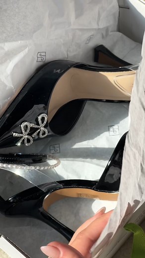 1.9K views | We've got that Friday feeling, wbu ✨​ #callitspring #callitsustainable​ ​ : SPARKLING heels | Call It Spring | Facebook