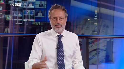 Adescava minori online, arrestato lo speaker radiofonico Andrea Piscina