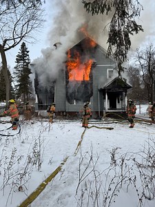 House fire in Syracuse leaves one person injured