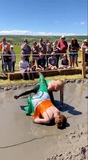 Girls mud wrestling championship💥 part 30 | PAKISTAN VS INDIA #wrestling #wwe #womenssports