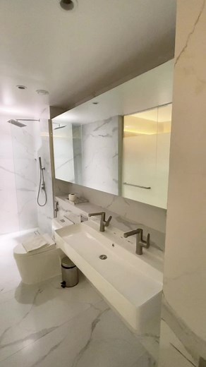 Red Hotel, Cubao, Quezon City @RED Hotel Philippines #Staycation #3starsHotel #executivesuite #Cubao #hotel #nearfarmersmall #gateway | Passport to Everything | Facebook