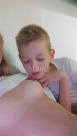 https://t.co/sb3uzVL99f#omegle #momson #teenager #teenagee
