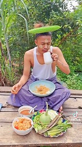 ထမင်းမိန်မိန်စားြကမယ်ကွယ် | Chan Pyae Lay