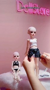 កូនពៅ ង ម្តងៗ ក្រោមអង្គុយអត់កើតទេ ឡើងទៅអង្គុយដល់លើទូហូ 😂🤣 #newarrivals #instock #bjd #bjddoll #bjdinstagram #bjdphotography #bjdforsale #bjdfunny 📍 Location: Chipmong land mark 271 💌 Telegram: 095 962221 / 070 666 198 | 1994_doll_store