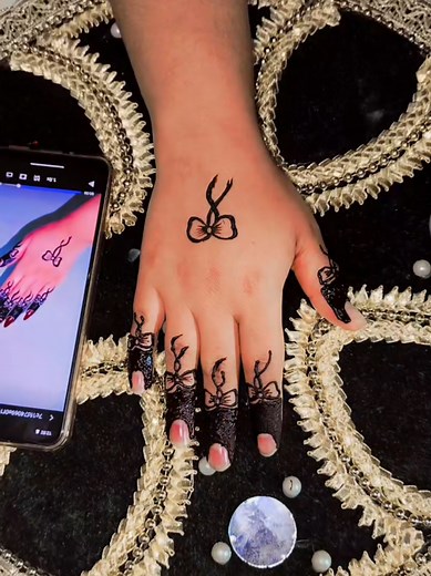 butterfly mahndi design ❤️#Ukmahndi #simple #trending #viral🔥 #foryoupage❤️❤️