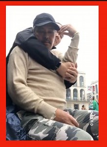 40K views · 1.3K reactions | While on holidays with his wife ( LiLee ) in Year 2018, Master Chris Leong met a man with elbow and shoulder problems seeking his advice. ....................................................................... Master Chris Leong Base in Malaysia Kuala Lumpur . ( 马来西亚 - 大马 吉隆坡 梁潤江 跌打師傅 )- Facebook The Star ( 2023-04-21) Malaysia  Jakarta Indonesia  . | Chris Leong | Facebook