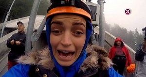 Extrém feledatokkal, egyre jobban eldurvuló rivalizálással és Gáspár Győzikéné Bea asszony celebstoppossal folytatódik a Flúgos futam a VIASAT3 műsorán - tarts velünk hétfő este 21:00-tól! #flugosfutam További infók: http://bit.ly/Flúgos-futam | VIASAT3