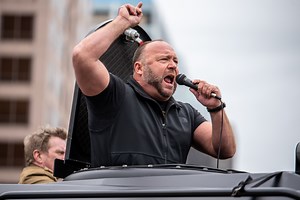 Alex Jones Brutally Rebukes QAnon Following Capitol Hill Raid