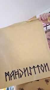 A not-live video of my fizzog for you luvleh lot. Just ter keep you up-to-date on where we'll be for the next few weeks | Dukki Gifts & Souvenirs