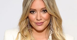 Hilary Duff Takes Back The Beach With An Instagram Shutting Down Body Shamers