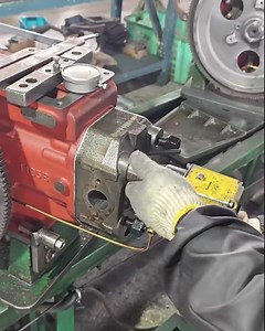 خط التجميع لمحركات الديزل ذات الأسطوانة الواحدة لمطحنة الذرة 😲🦾 | إئتلاف الكرامة 2019