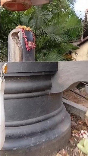 e huduganige shivana mele astu bhakthi nodi #god #worship #small #boy.