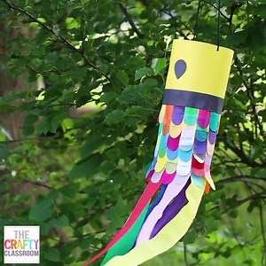 Japanese Carp Kite Craft http://bit.ly/2ESHs01 | The Crafty Classroom