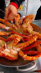 19K views · 115 reactions | Thử thách ngày nào cũng được hấp Tesst thịt cho khách yêuuu 蘭 #langhaisanmix #xuhuong #cuahoangde #haáianquan7 | Làng Hải Sản Mix-HCM | Facebook