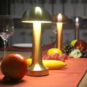 [Hot Item] Portable Customized USB Rechargeable Touch LED Table Lamp Restaurant Bar Wireless Battery Charging Table Lamp