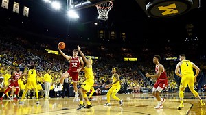 No. 18 Indiana beats Michigan 62-61