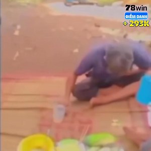 Con trai bà bán bánh mì... 🙃 | Lồng Tiếng Hài Hước