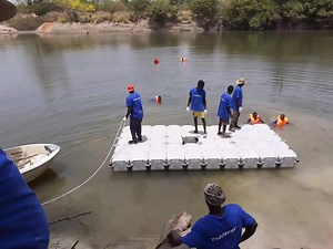 [Hot Item] Floating Jet Ski Dock with V Cube and Roller Cube