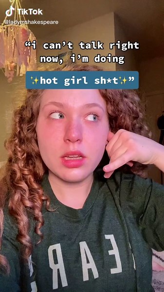 gorgeous gorgeous girls do scansion #shakespeare #MaiselChallenge #MakeItGucci #theatrekid #gorgeousgorgeousgirls #fyp #booktok #littok #broadway