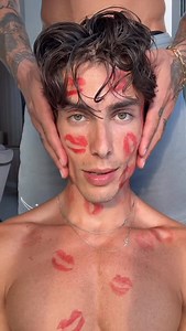 Kiss or slap? | Emanuele Pitasi