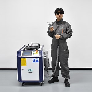 [Hot Item] Handheld Laser Cleaning Machine 1500W 2000W Continuous Car Metal Rust Removal