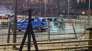 452 Harry Eyles was on hand for some big brother assistance after 652 Harvey came under fire from 49 Bill Critt during the Final at Yarmouth on December 29th | Caged Bangers