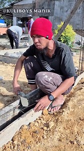 184K views · 3.1K reactions | Pengecoran pondasi dipegang kendali sama tukang mamat #kulibangunan #tukangbangunan #kulibangunanlucu #komedi #lucu #ngakak #fyp #kontenkreator | Dedi Kuliboys Manik | Facebook