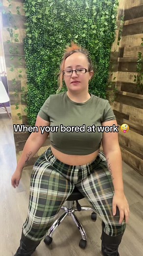 Dancing Queen Thick White Woman Bouncing Cake - Pawg Doggy