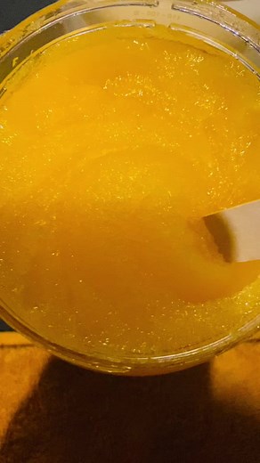 🍃𝗕𝗼𝗱𝘆 𝗧𝗿𝗲𝗮𝘁𝗺𝗲𝗻𝘁 𝗦𝗽𝗮 𝘄𝗶𝘁𝗵 𝗕𝗖𝗟 𝗕𝗿𝗮𝗻𝗱 ချစ်ရတဲ့ အမျိုးသမီးများရေ 𝗕𝗖𝗟 𝗕𝗿𝗮𝗻𝗱 လေးအကြောင်းအရင်ရှင်းပြမယ်နော် 𝗕𝗖𝗟 အမျိုးအစားက 𝗨𝗦𝗔 နိုင်ငံမှ ထုတ်လုပ်ထားတဲ့ 𝗣𝗿𝗼𝗱𝘂𝗰𝘁 လေးပါ။ အရေအသွေး ကောင်းလွန်းလို့ နိုင်ငံတဝှမ်းမှ Spa ဆိုင်တော်တော် များများမှာ အသုံးပြုကြပါတယ်။ 𝗣𝗿𝗼𝗱𝘂𝗰𝘁 လေးမှာ ပါဝင်တဲ့ ပစ္စည်းများက 𝗢𝗿𝗴𝗮𝗻𝗶𝗰 𝗣𝗿𝗼𝗱𝘂𝗰𝘁 များကို ထည့်သွင်းထားပါတယ်။ Clean & Detox SPA ရဲ့ 𝗕𝗖𝗟 𝗣𝗿𝗼𝗱𝘂𝗰𝘁 နဲ့ ပြုလုပ်တဲ့ 𝗕𝗼𝗱𝘆 𝗧𝗿𝗲𝗮𝘁𝗺𝗲𝗻𝘁 လေးမှာတော့ 𝗕