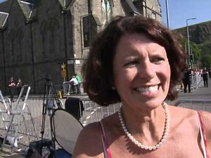 Zara and rugby star marry in Britain's second royal wedding