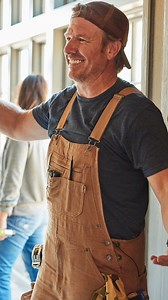 Chip always finds the inspiration in the perspiration! Stream the #FixerUpper library on Max and discovery . #MagnoliaNetwork | Magnolia Network