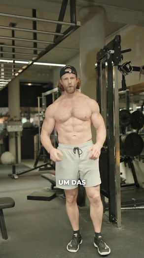 41K views · 328 reactions | Es ist gar nicht so einfach, den unteren Anteil der Bauchmuskulatur gezielt zu trainieren. Im Endeffekt wird er zwar bei allen Bauchübungen mittrainiert – aber wenn der Oberkörper fixiert ist, sich der Unterkörper bewegt und das Widerlager an der richtigen Position sitzt, entsteht die größte Bewegung und damit die höchste Belastung im entsprechenden Wirbelsegment. Hier zwei Übungen – probier sie aus. | INTELLIGENT STRENGTH | Facebook