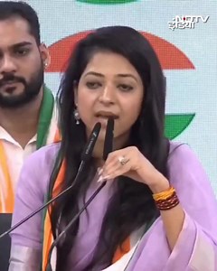 NIGHAT ABBAS : BJP chhod kar Congress join kia ..aur kia kaha ? #nighatabbas | Bhindi Bazaar