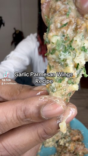 Garlic Parmesan Wings Recipe #fyp #wingstop #wings #wingsandthings #GarlicParmesan #garlicparmesanwings #airfryerchicken #friedchickenwings #chickenwingsrecipe #foodiegram #foodporn #TSR #howto #recipeoftheday #foodlover #feastagram | Flo Leslie