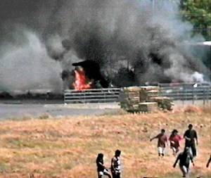 Spy Plane Crashes in Oroville -- Pilot, Resident Die