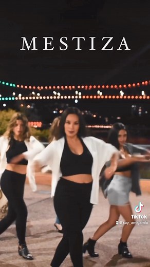 This week for the Latin Women Empowerment Series with have the dance brand and community called- Mestiza. 💃🏽 Mestiza is a dance community based in Brisbane; aiming to empower and inspire people through the beautiful art of dance. They currently create the “Mestiza dance terms”, which are basically a mixed dance term; where people can explore their deep feelings & emotions and transform them into movement; while dancing different styles of music and dance. MESTIZA is ready to take Brisbane’s am