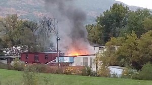 #NorthAdamsMA Fire on the scene of a structure fire at the old foundry off State Street. Waiting for an update from fire officials. 🔥https://tinyurl.com/yvtwthn4 | iBerkshires.com