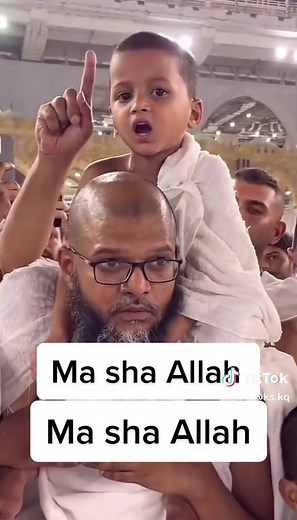 Heartwarming Adhan Recitation by a Young Child