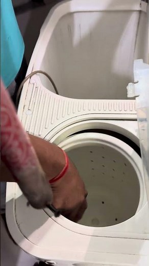 Whirlpool washing machine disbalance problem on spin #viral #airconditioner #washingmachine